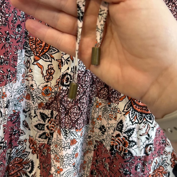 Jane and Delancey Size Large Pink / Mauve Tones Floral Boho Popover Blouse - Picture 5 of 6